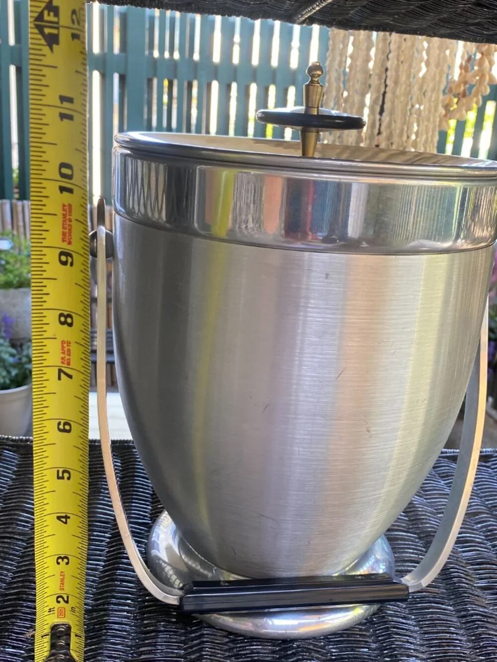 Large beautiful vintage aluminum mid-century Kromex Atomic Ice Bucket
